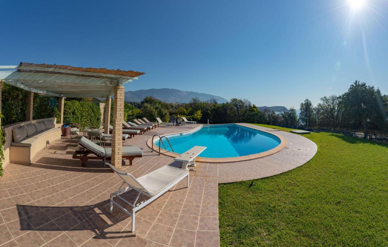 Villa Gaia Svoronata Exteriör bild