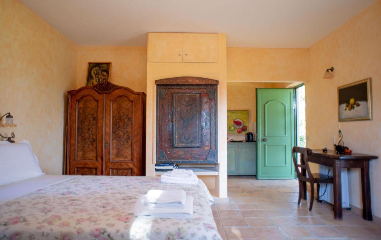 Villa Gaia Svoronata Exteriör bild